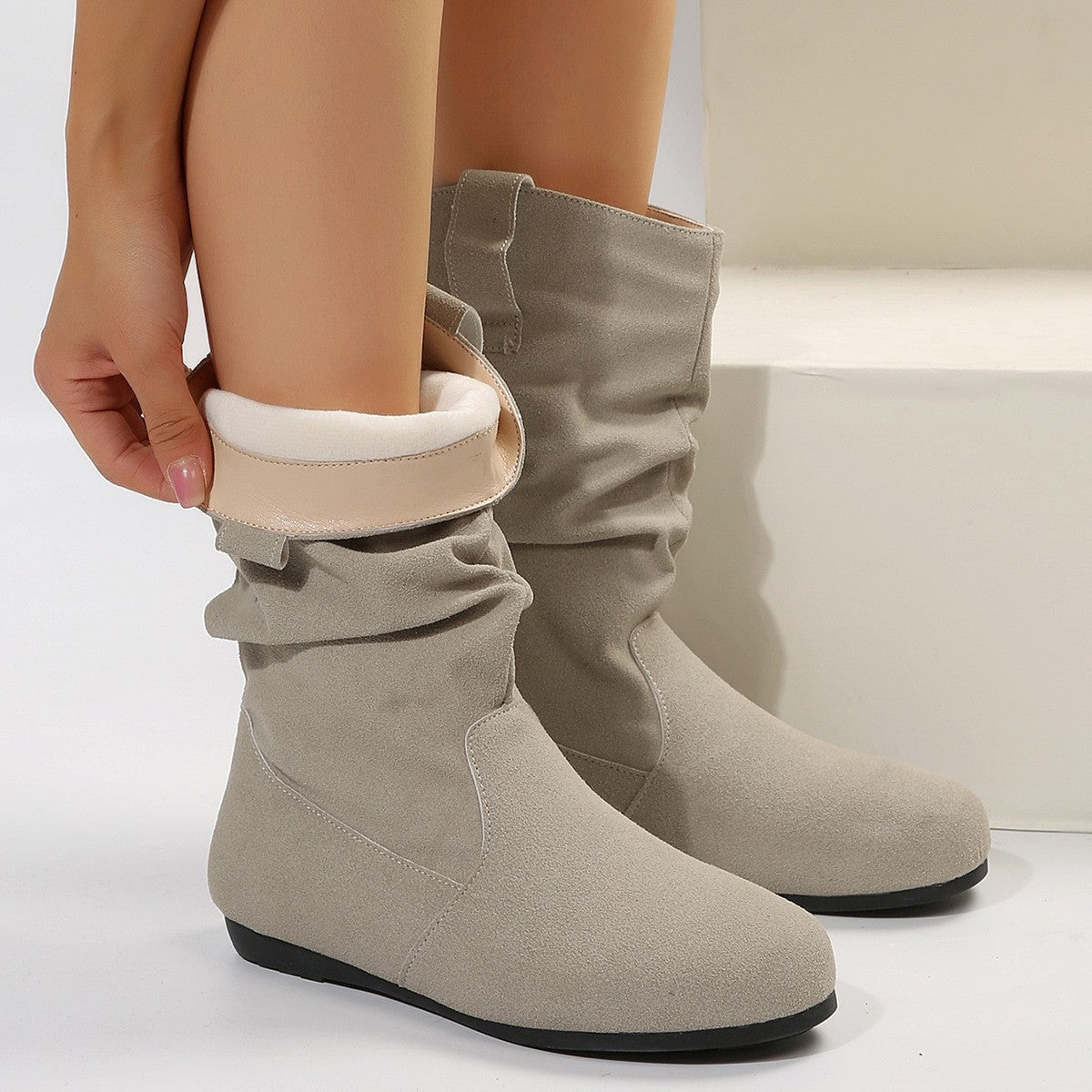 Large Size Flat Bottom Women Buskin Suede Stitching Women Round-toe Boots