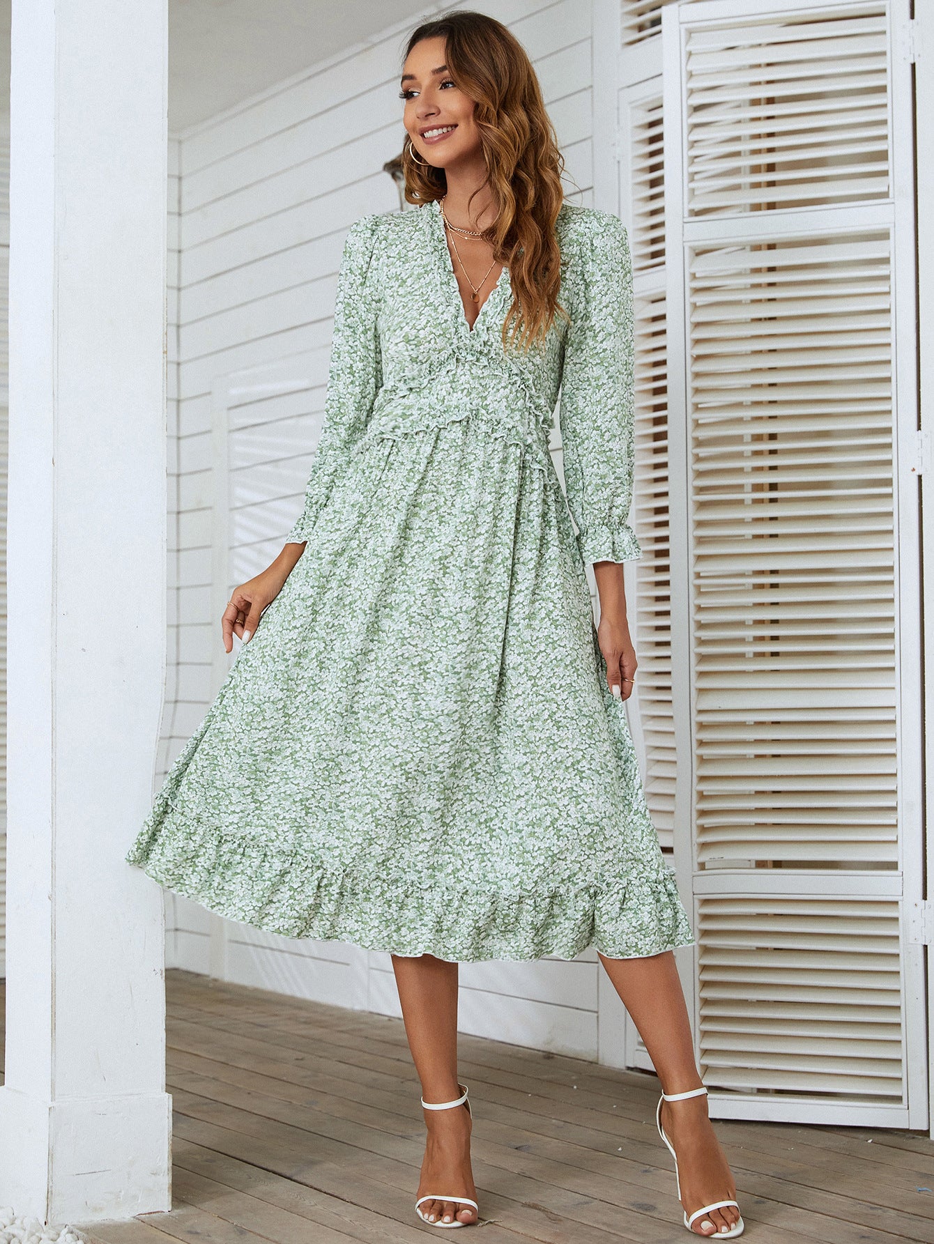 Women's Graceful And Fashionable Tree Fungus-like Lacework V-neck Nine-quarter Sleeve Rayon Printed Dress