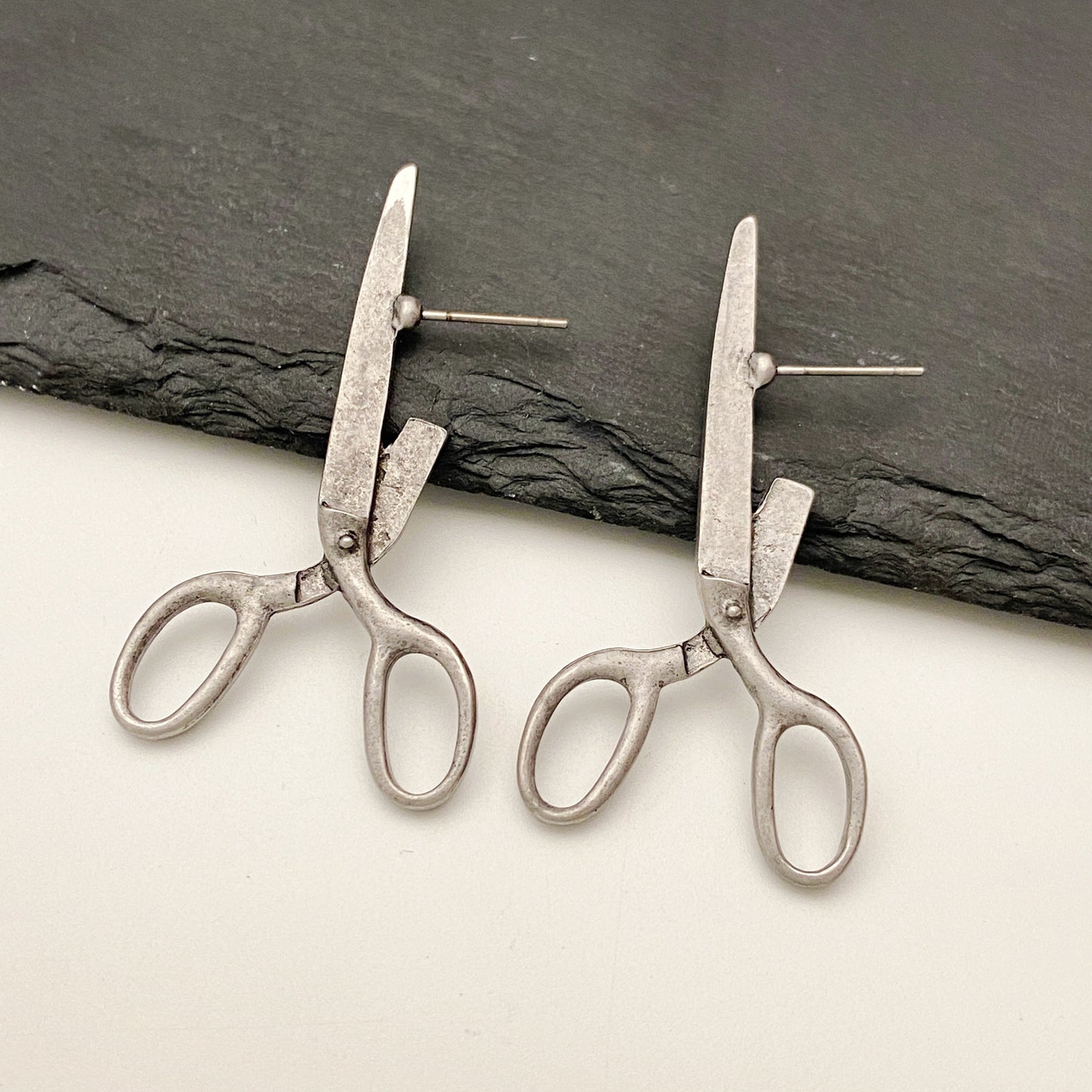 Creative Fashion Jewelry Retro Scissors Ear Studs Female Niche