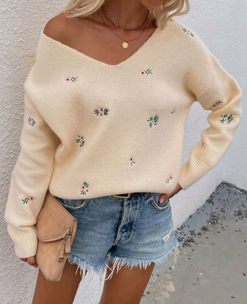 Loose Flower Knit Bottoming Sweater